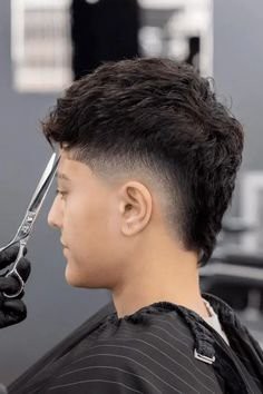 Kiểu tóc nam đẹp phong cách soft boy được yêu thích
