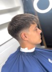 Tóc clean cut nhuộm màu gì đẹp mà vẫn lịch sự?
