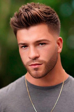Faux hawk có hợp với trán cao không?