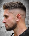 Short quiff uốn nhẹ giúp tóc vào nếp tự nhiên hơn